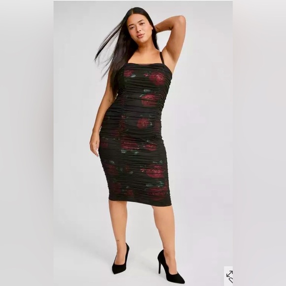 torrid Dresses & Skirts - Torrid Marilyn Monroe Body-con Midi Dress - Size 2 - NWOT!